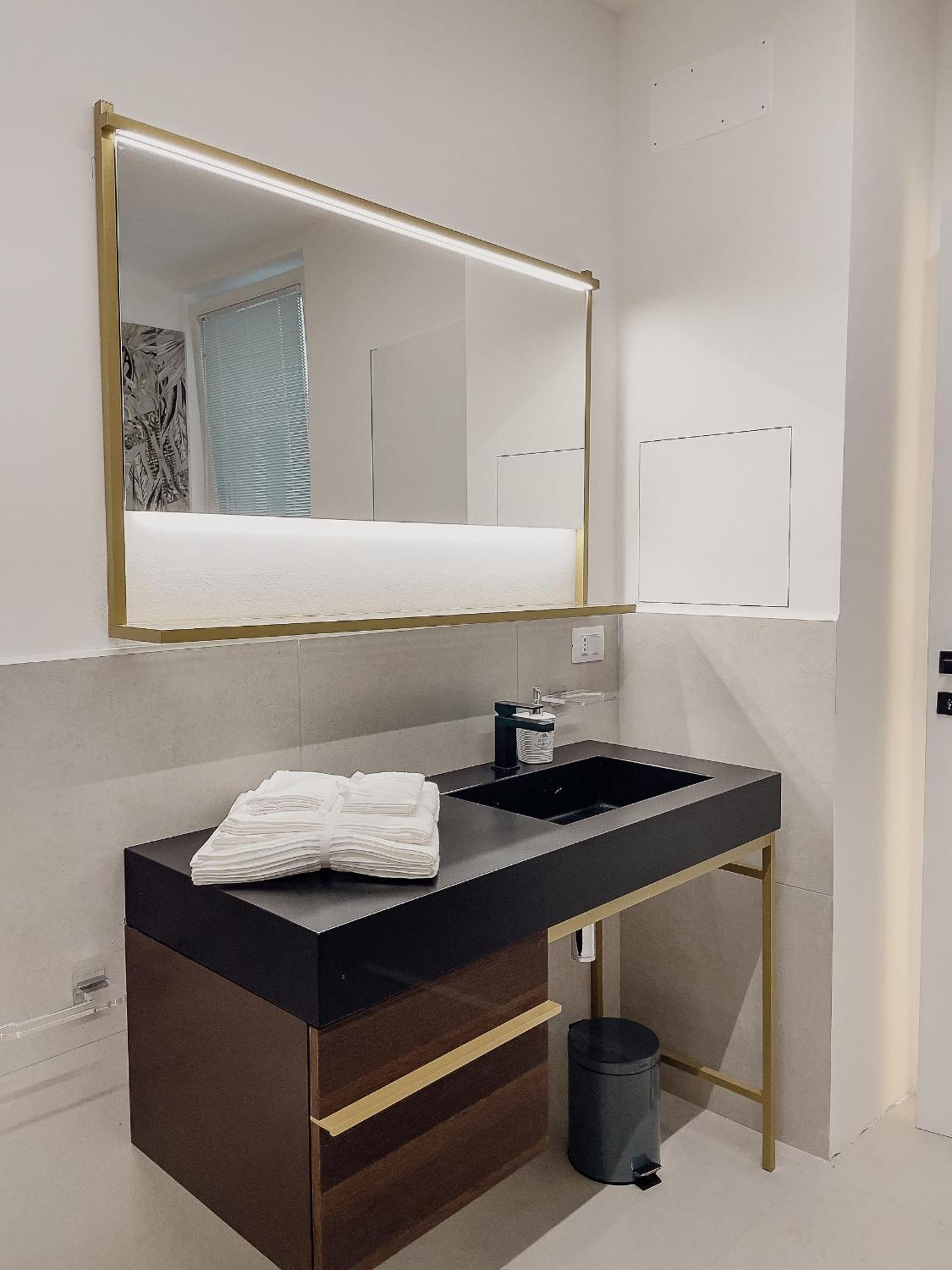 Amazzonico Suite Trieste Ngoại thất bức ảnh